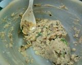 A picture of step 2 of Aloo tikki.