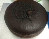 Foto langkah ke 2 dari resep Bolu kukus coklat.