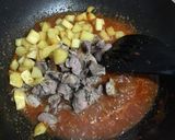 Foto langkah ke 5 dari resep Sambal goreng hati ampela kentang.