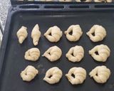 Foto del paso 13 de la receta: Media lunas de manteca hojaldradas!!!