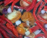 Foto langkah ke 2 dari resep Sambal Tongkol Buncis.