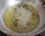 A picture of step 5 of Cauliflower Green Fry.