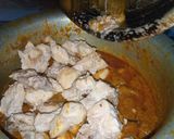 A picture of step 5 of Chicken bhuna gosht.