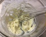 Foto del passaggio 2 della ricetta Biscotti con arance candite e nocciole