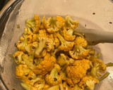 Foto del passaggio 3 della ricetta Cavolfiori gialli marinati