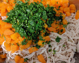 Foto del paso 3 de la receta: Ensalada de pollo