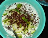 A picture of step 2 of Pears curd with chia seeds.
