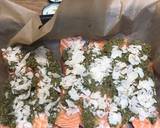 Salmone pesto e mandorle passaggio 2 foto