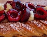 Foto del paso 24 de la receta: Trenza de brioche hojaldrado con crema y cerezas