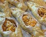 A picture of step 4 of Turkish Pide.