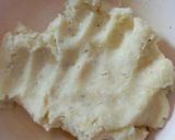 Foto langkah ke 2 dari resep Potato Pompom.