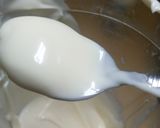 A picture of step 4 of Home made bama mayonnaise.