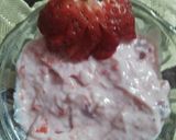 स्ट्रॉबेरी योगर्ट (strawberry yogurt recipe in Hindi) रेसिपी चरण 4 फोटो