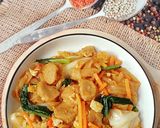 Foto langkah ke 5 dari resep Kwetiaw goreng (ala Solaria).