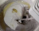 Foto langkah ke 3 dari resep 33. Bolu Kukus Ketan Hitam.