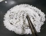 Hình bước làm 3 của món Tôm Rang Muối Hột