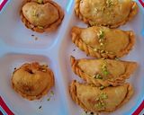 गुजीया (खजूर ड्राई फ्रूट्स वाली) रेसिपी चरण 5 फोटो