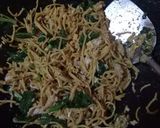 Foto langkah ke 4 dari resep Mie Goreng Jawa.