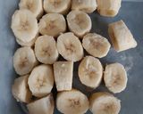 Une image de l'étape 1 de Smoothie banane-choco façon Stracciatella.