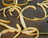 Foto del paso 3 de la receta: Conchitas de naranja con chocolate