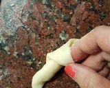 Foto del paso 6 de la receta: 🥐 Medialunas de manteca livianitas y económicas.🥐