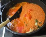 Foto del paso 6 de la receta Alitas de pollo con pisto