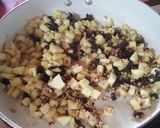 Foto del paso 3 de la receta: Pay de manzana, nuez y ciruela pasa