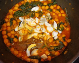 Foto del paso 7 de la receta: Garbanzos con espinacas 🍲🥄