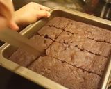 A picture of step 7 of Fudge brownies.