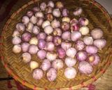 Hình bước làm 2 của món Tỏi đen làm bằng nồi cơm điện