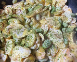 Foto del paso 2 de la receta: Arroz con habitas y champiñones frescos