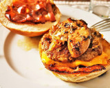 Foto del paso 7 de la receta: Hamburguesa con Foie de Pato y reducción de Oporto