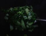 Foto langkah ke 3 dari resep Tumis Sawi Putih.