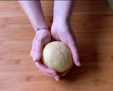 Foto del passaggio 2 della ricetta Quiche svuota frigo con insalata iceberg