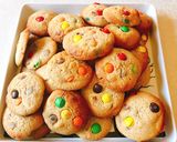 Φωτογραφία βήματος 5 της συνταγής Soft and chewy m&ms oatmeal chocolate-chip cookies