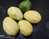 कच्चे आम की चटनी (kacche aam ki chutney recipe in Hindi) रेसिपी चरण 1 फोटो