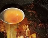 A picture of step 15 of Masala fried chicken fillet stuffed bun in pateela.
