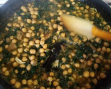 Foto del paso 6 de la receta: Espinacas esparragas con garbanzos