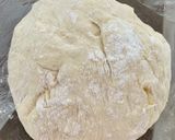 Foto del passaggio 4 della ricetta Focaccia pomodorini e olive
