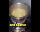 A picture of step 2 of Chicken cheese samosa.