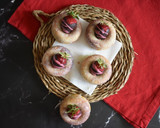 Foto del paso 9 de la receta: Donuts de leche condensada y fresa