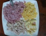 Foto del paso 2 de la receta: Canastas de queso, Jamón y pollo 👌😋😋