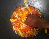 Foto langkah ke 5 dari resep Cumi dan udang saus tiram.