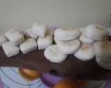 Foto del paso 3 de la receta: Bizcochitos con dos ingredientes😋