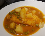 Foto del paso 4 de la receta: Merluza en salsa de calabacín y tomate