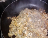 Foto del paso 2 de la receta: Revuelto de setas con jengibre, albahaca y pimentón