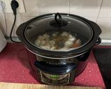 Foto del paso 6 de la receta: Carne guisada con champiñones en slow cooker