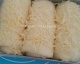 Foto langkah ke 7 dari resep Roti keset susu....lembut halus enaaak banget.