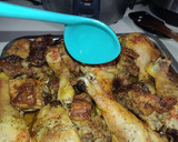Foto del paso 2 de la receta: Muslos de pollo asados con costillas de cerdo con sabor a carbón