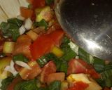 A picture of step 5 of Fried potato, chicken sauce and salad.